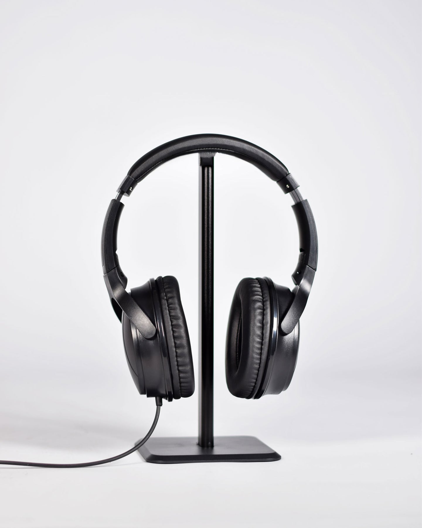 AV:Link DJ Style Wired Headphones - view 12