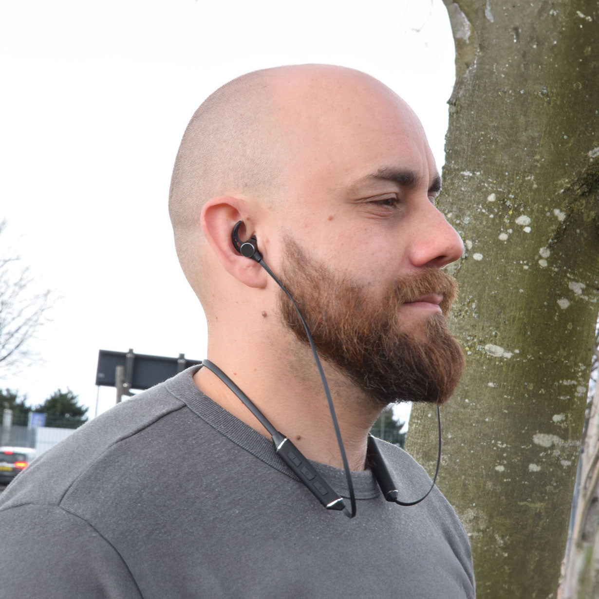 AV:Link Neckband Bluetooth Earphones with Vibration - view 6