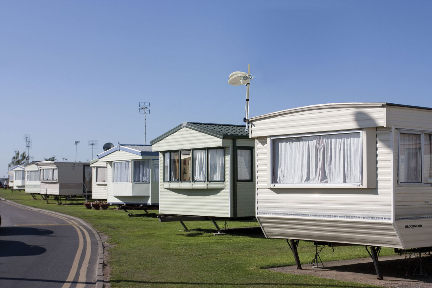 Mercury Outdoor Amplified HDTV Aerial for Caravans and Boats - view 5