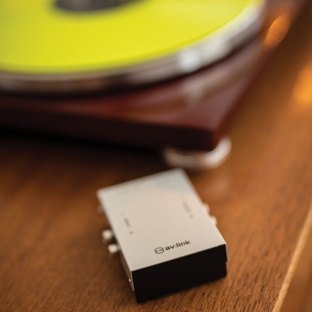AV:Link (UK version) Pre-amplifier for turntables - view 2