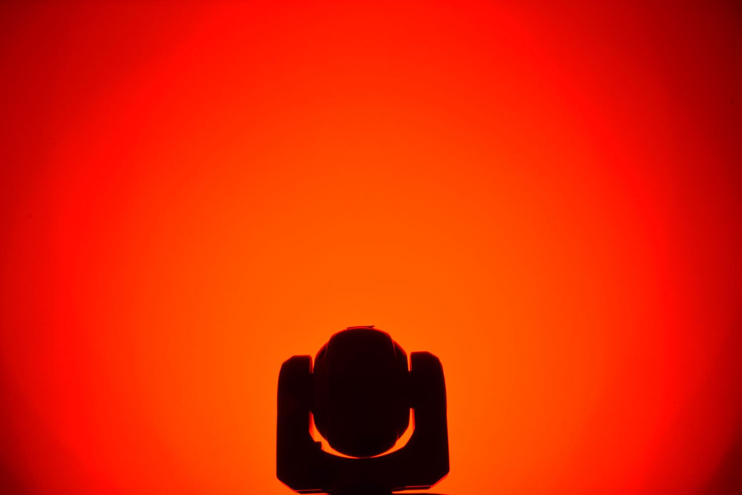 QTX 80W LED RGBWA Moving Head - view 3