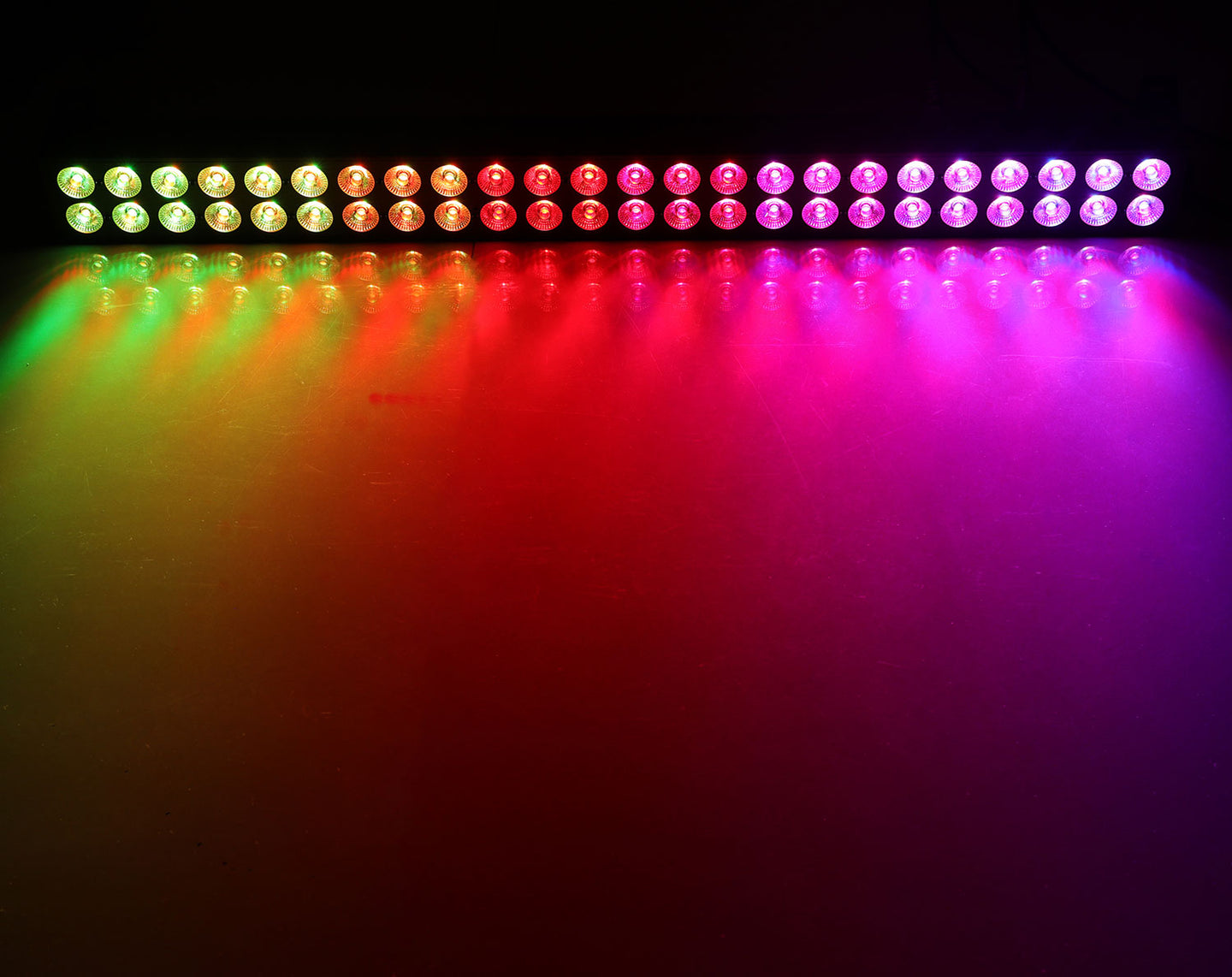 QTX 48x RGBA Double LED Wall Bar - view 2