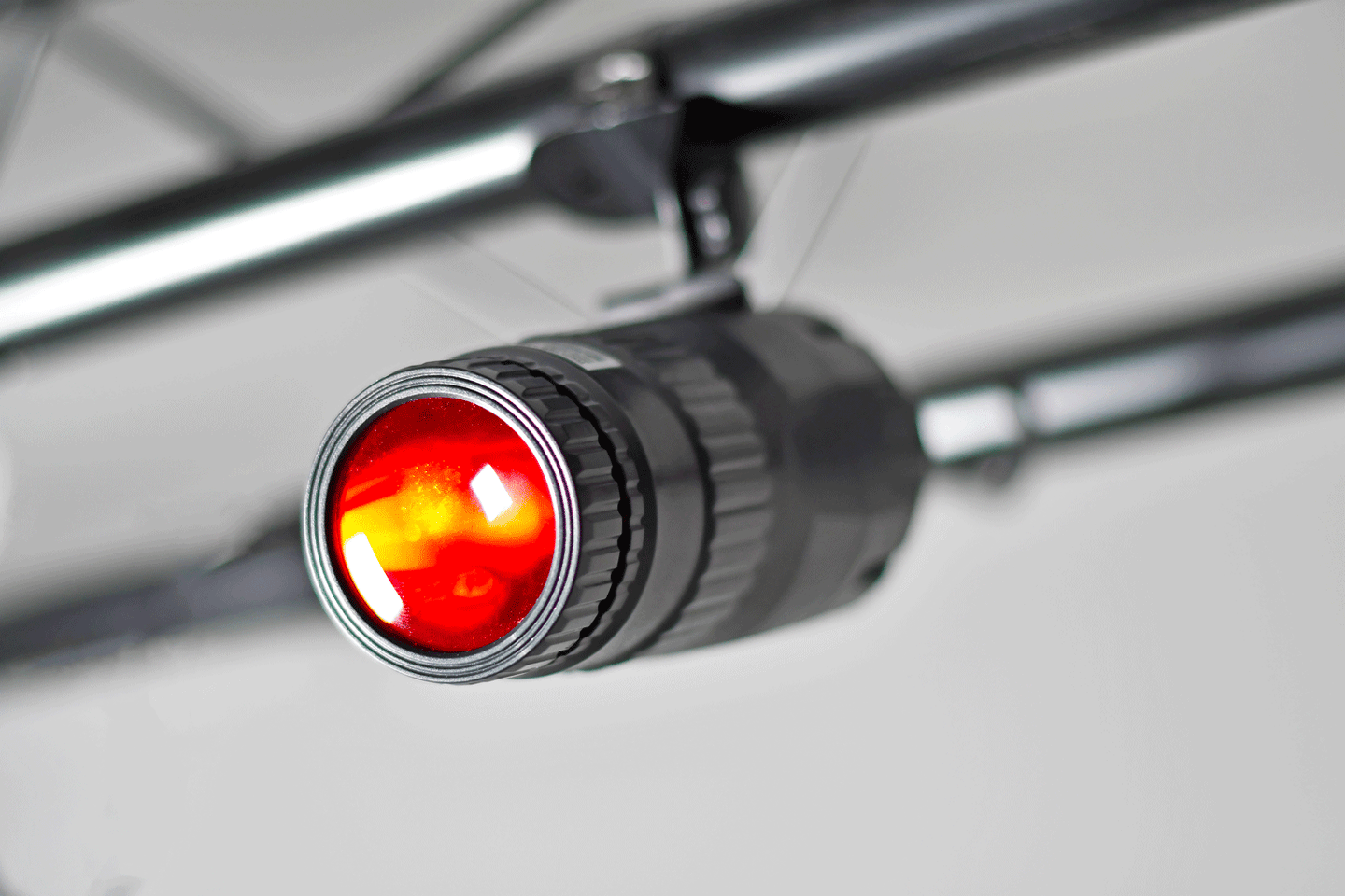 QTX 10W LED RGBW Spotlight - view 3