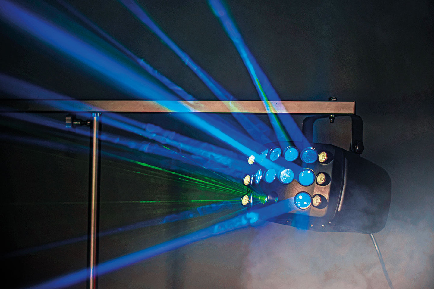 QTX Butterfly: 3-in-1 LED & Laser Effect - view 13