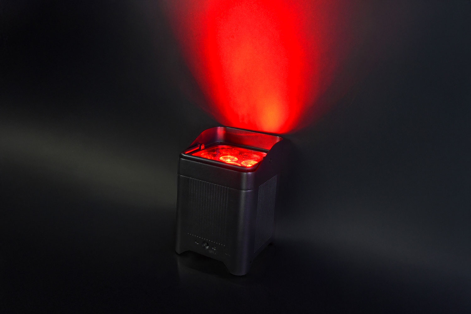 Citronic 6x18W Smart Rechargeable RGBWA/UV PAR Uplighter - view 10
