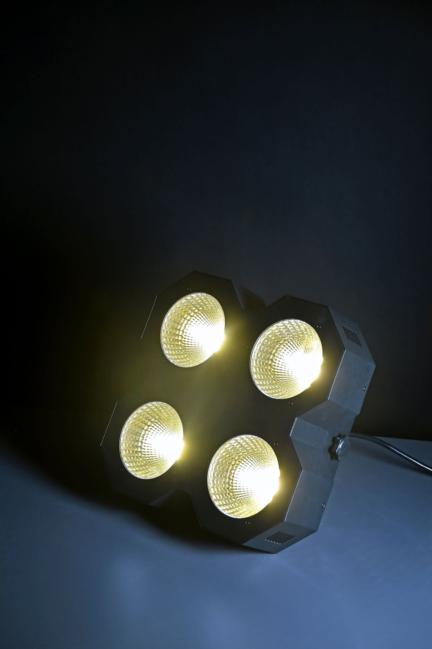 QTX HPWASH200 - 4x50W High Power LED - view 7