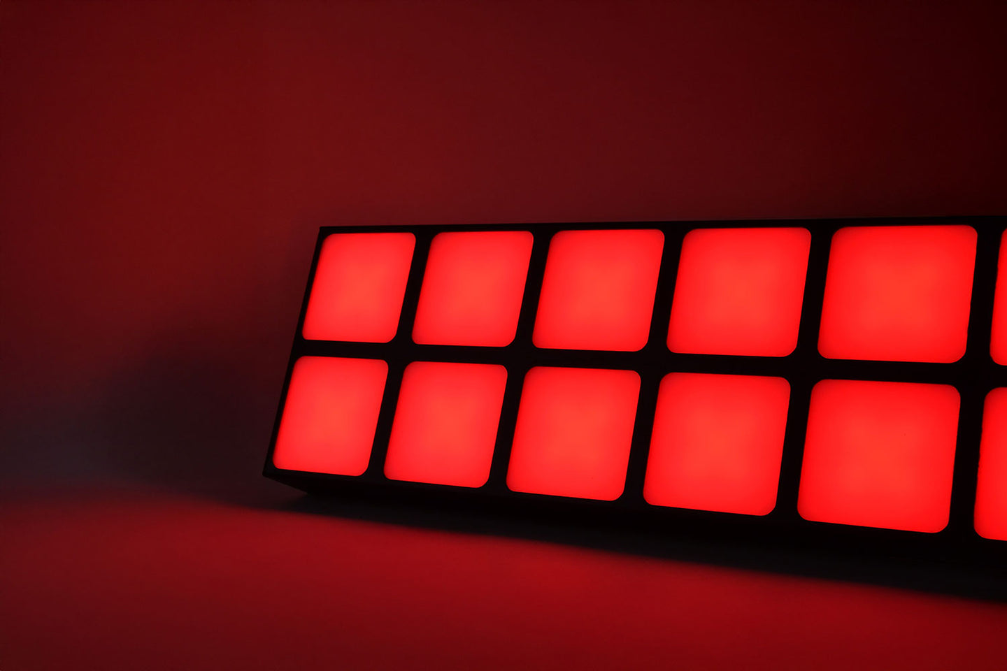 Citronic 20 x 2 Matrix Light and Stand - view 11