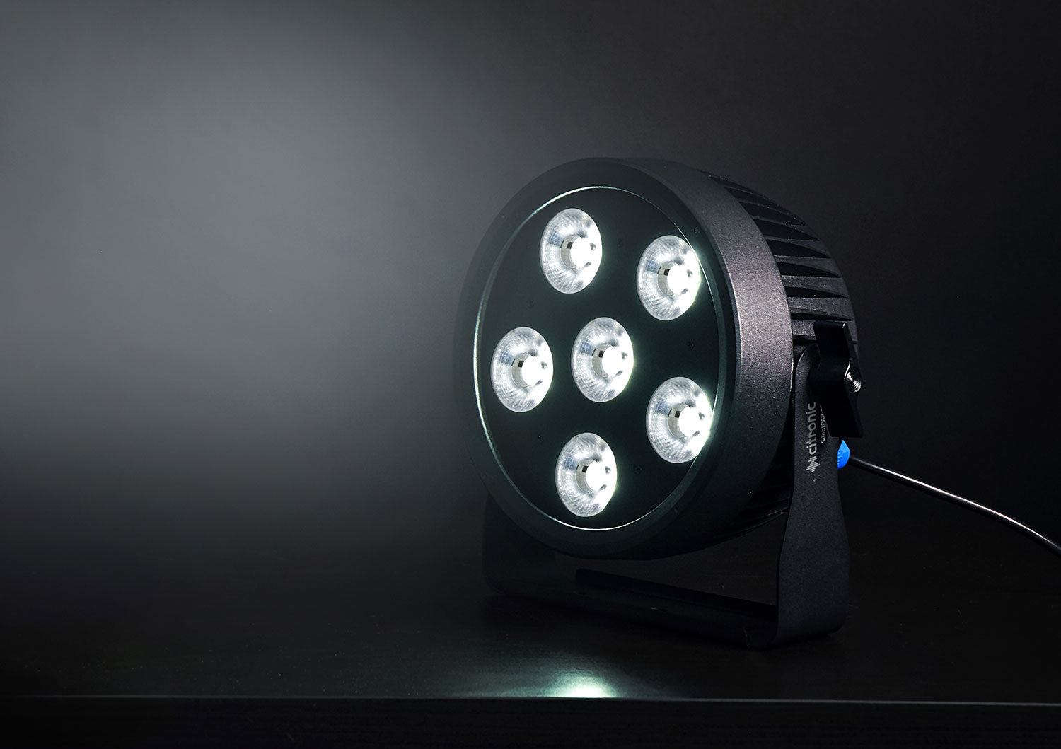 Citronic 6 x 30W RGBW Silent PAR Can - view 7