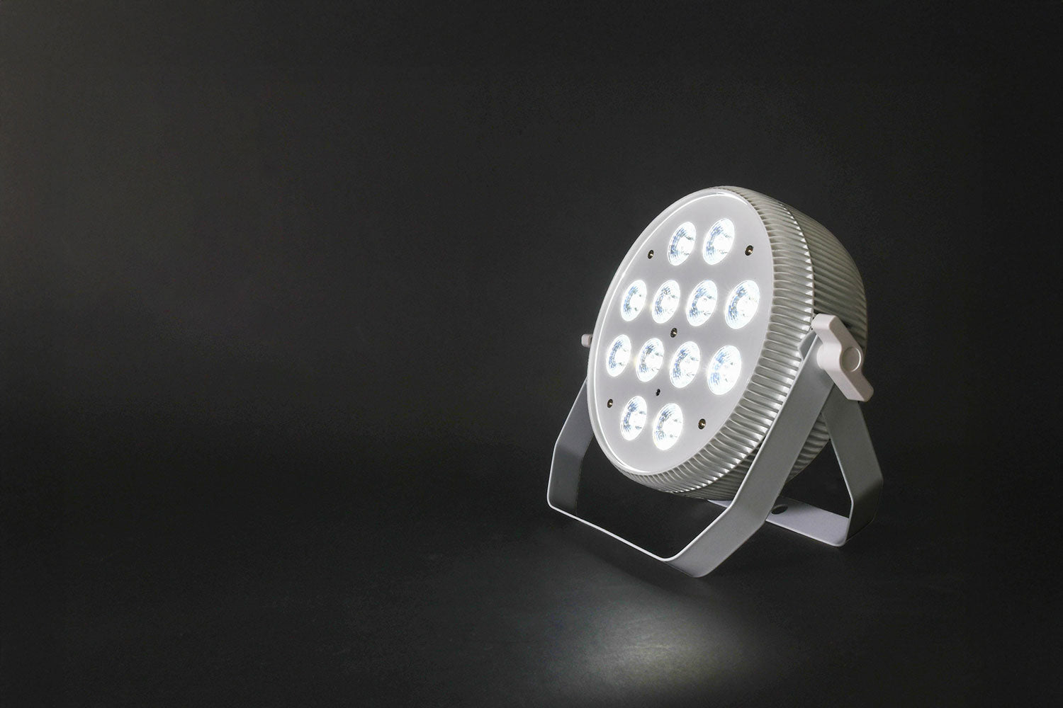 Citronic 12 x 12W RGBWA/UV Fanless PAR Can - view 4
