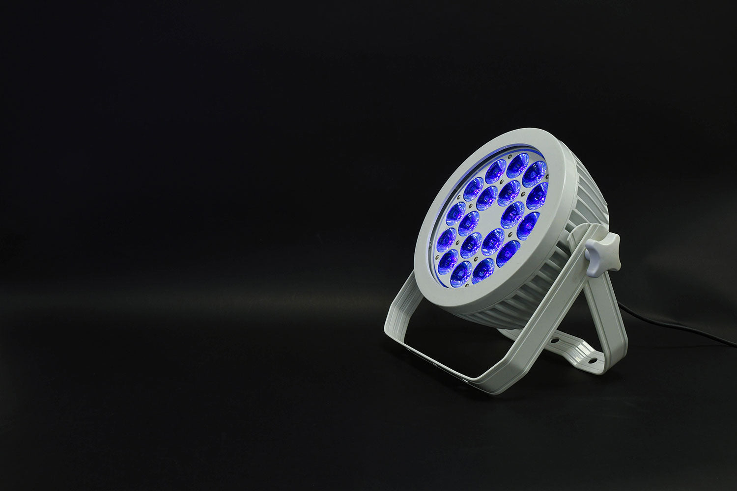 Citronic 18 x 12W RGBWA/UV Fanless PAR Can - view 5