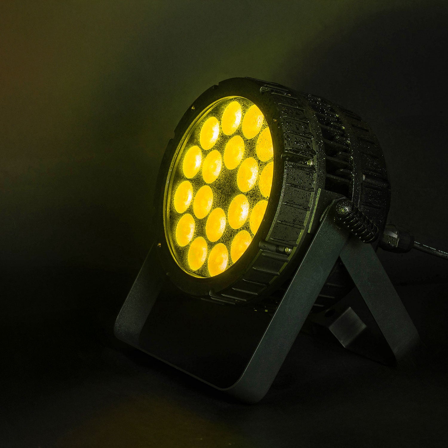 Citronic 200W Weatherproof RGBLA PAR Can with UV - view 10