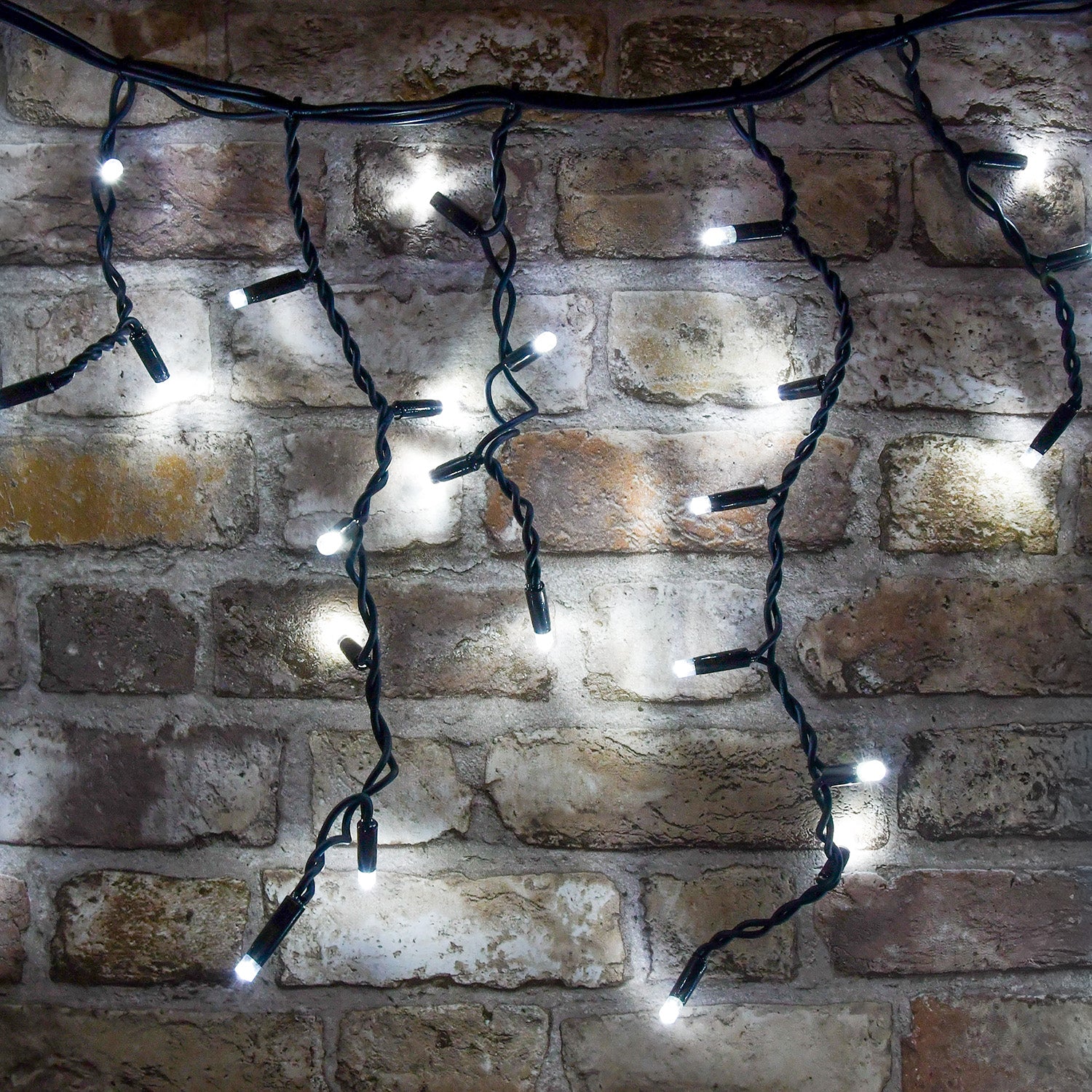 LYYT 180 LED Outdoor Icicle Light Conn CW