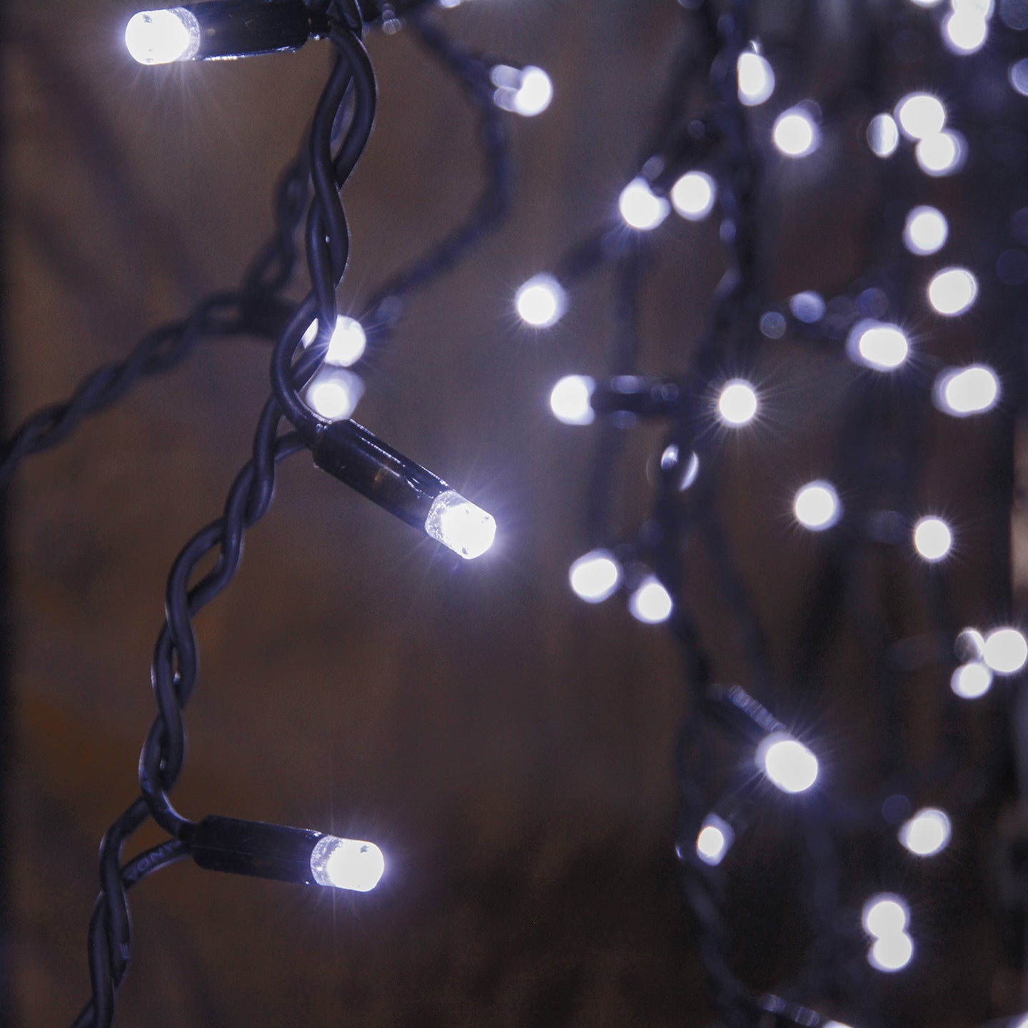 LYYT 180 LED Outdoor Icicle Light Conn CW - view 2