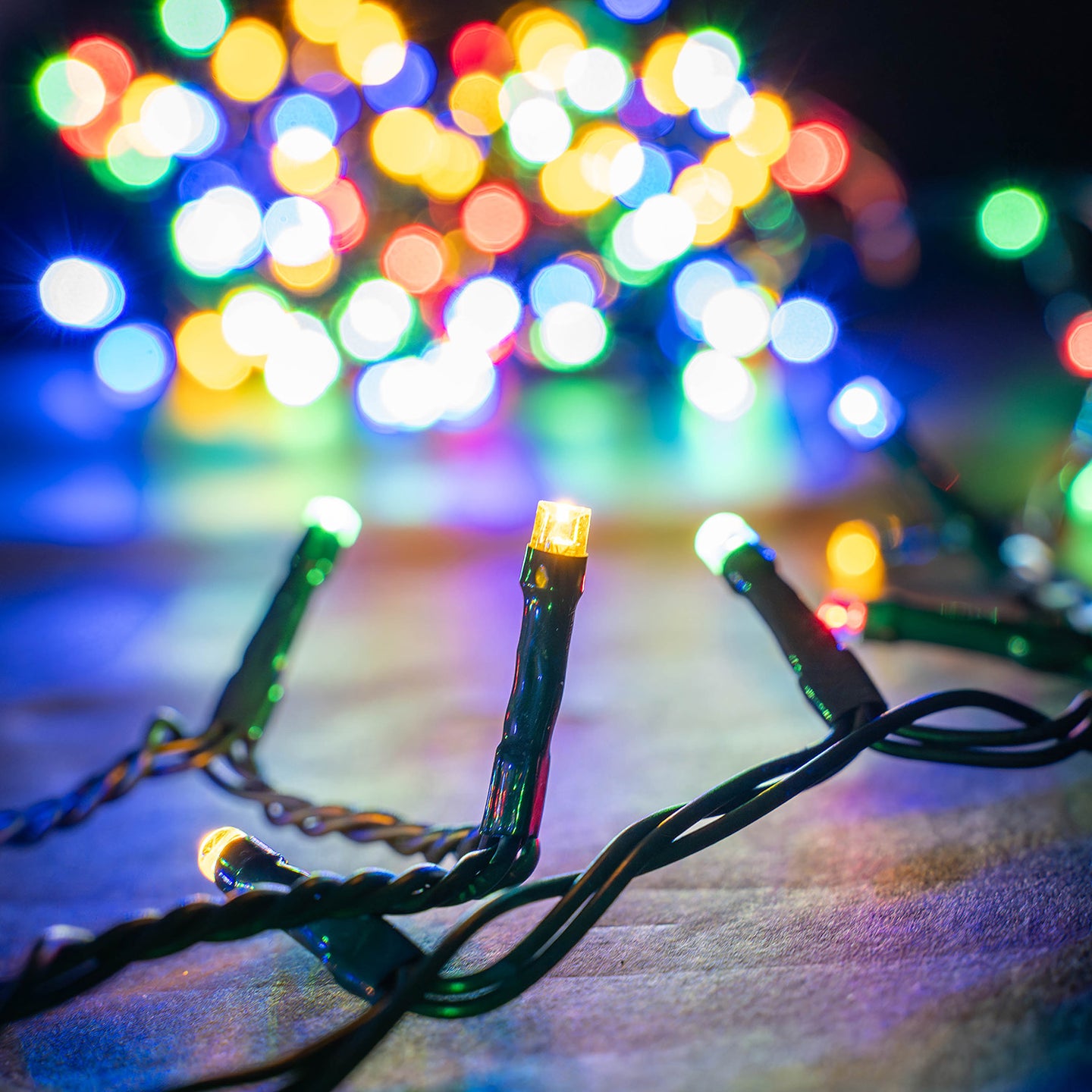 LYYT 200 LED String Lights w/Timer MC - view 2