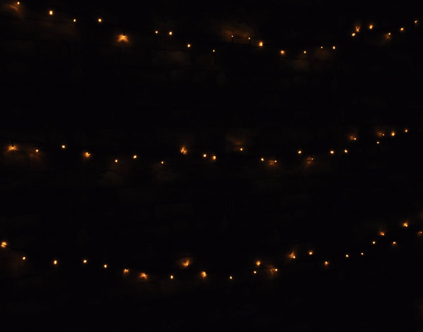 LYYT 120 LED Battery String Light Warm White - view 6