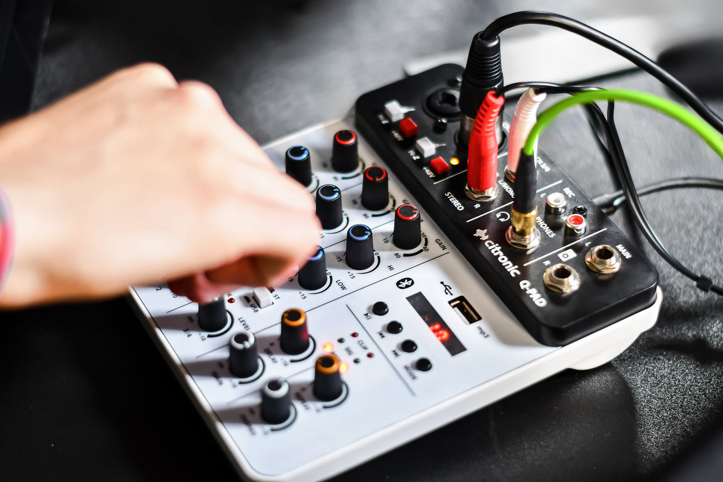 Citronic Q-PAD Compact Mixer + USB/BT/mp3 - view 9
