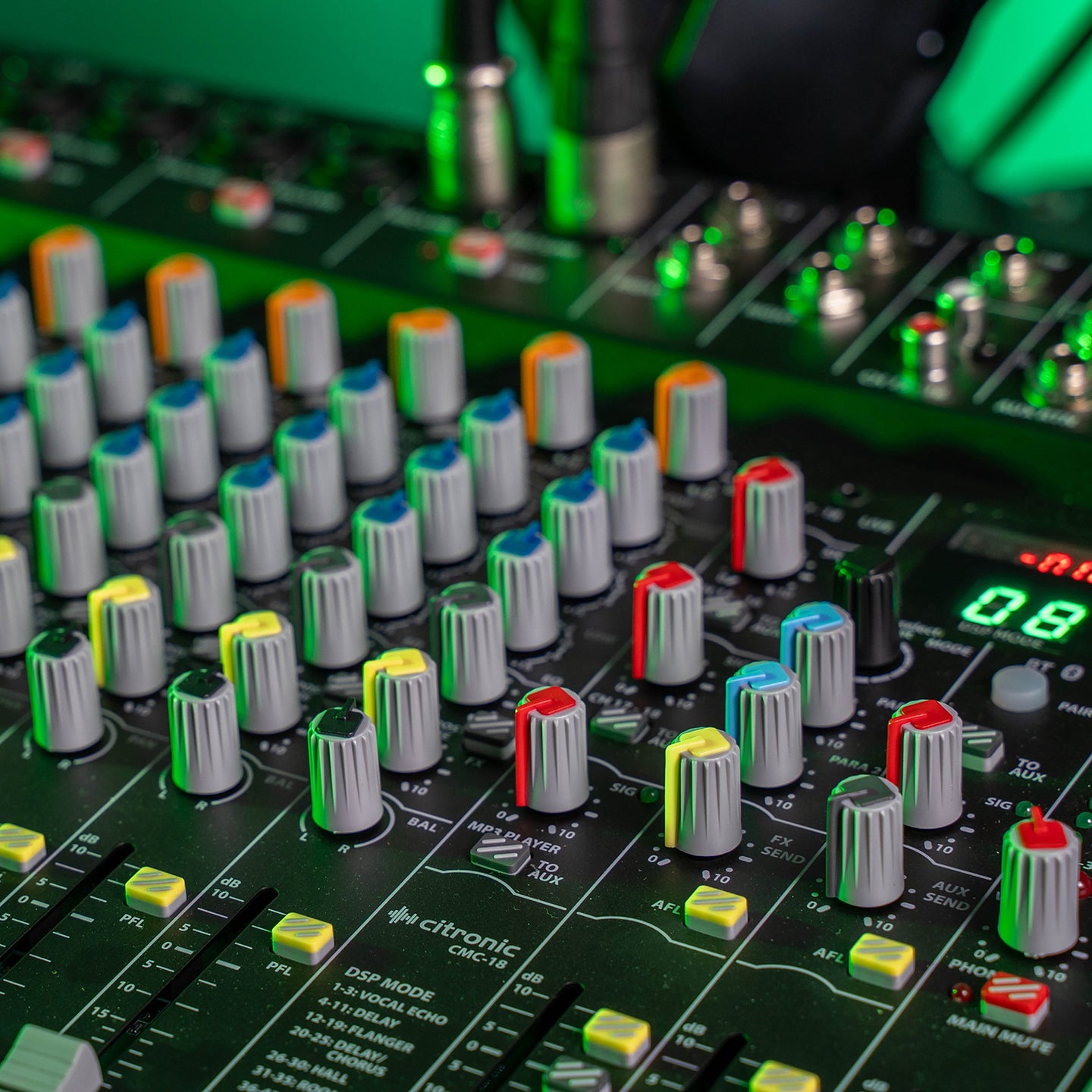 Citronic CMC-18 Live Mixing Console - view 7