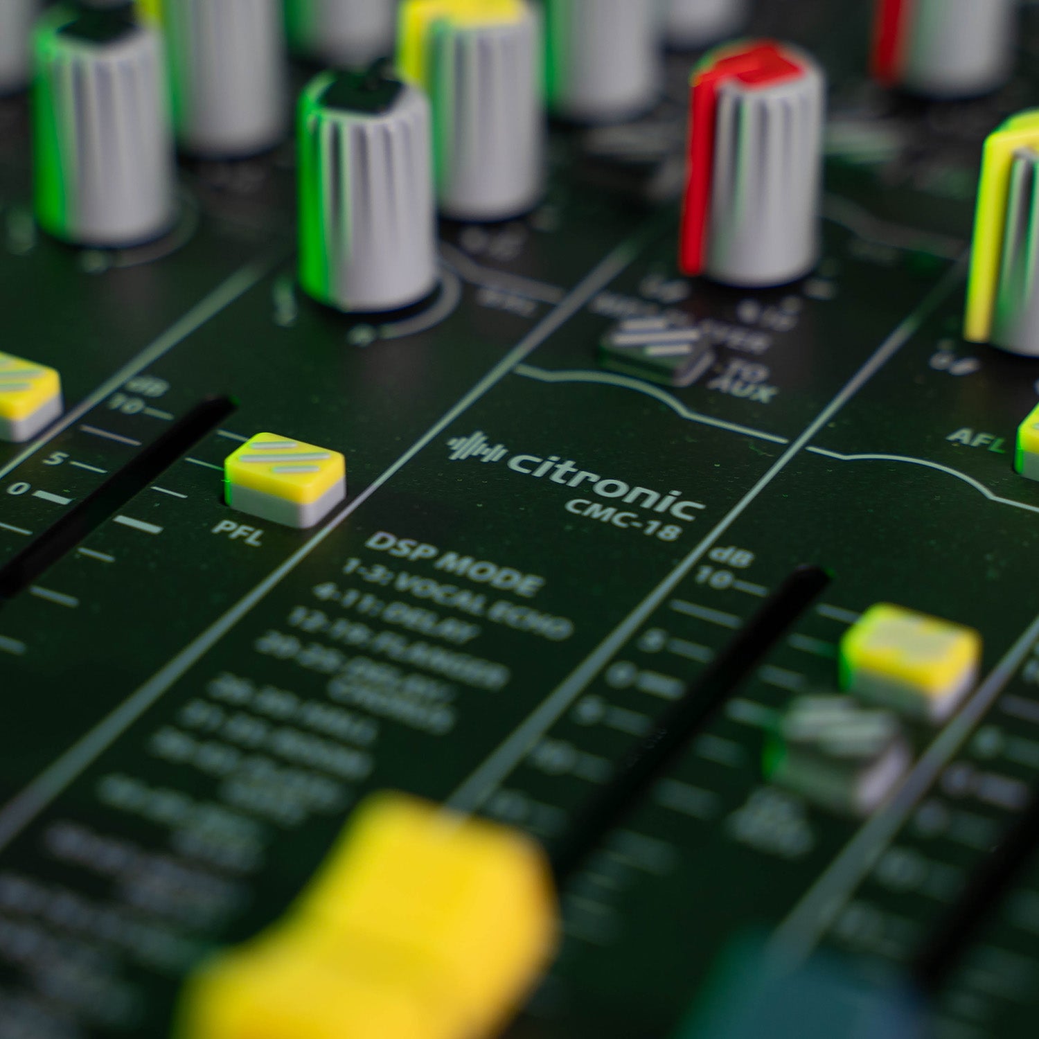 Citronic CMC-18 Live Mixing Console - view 4