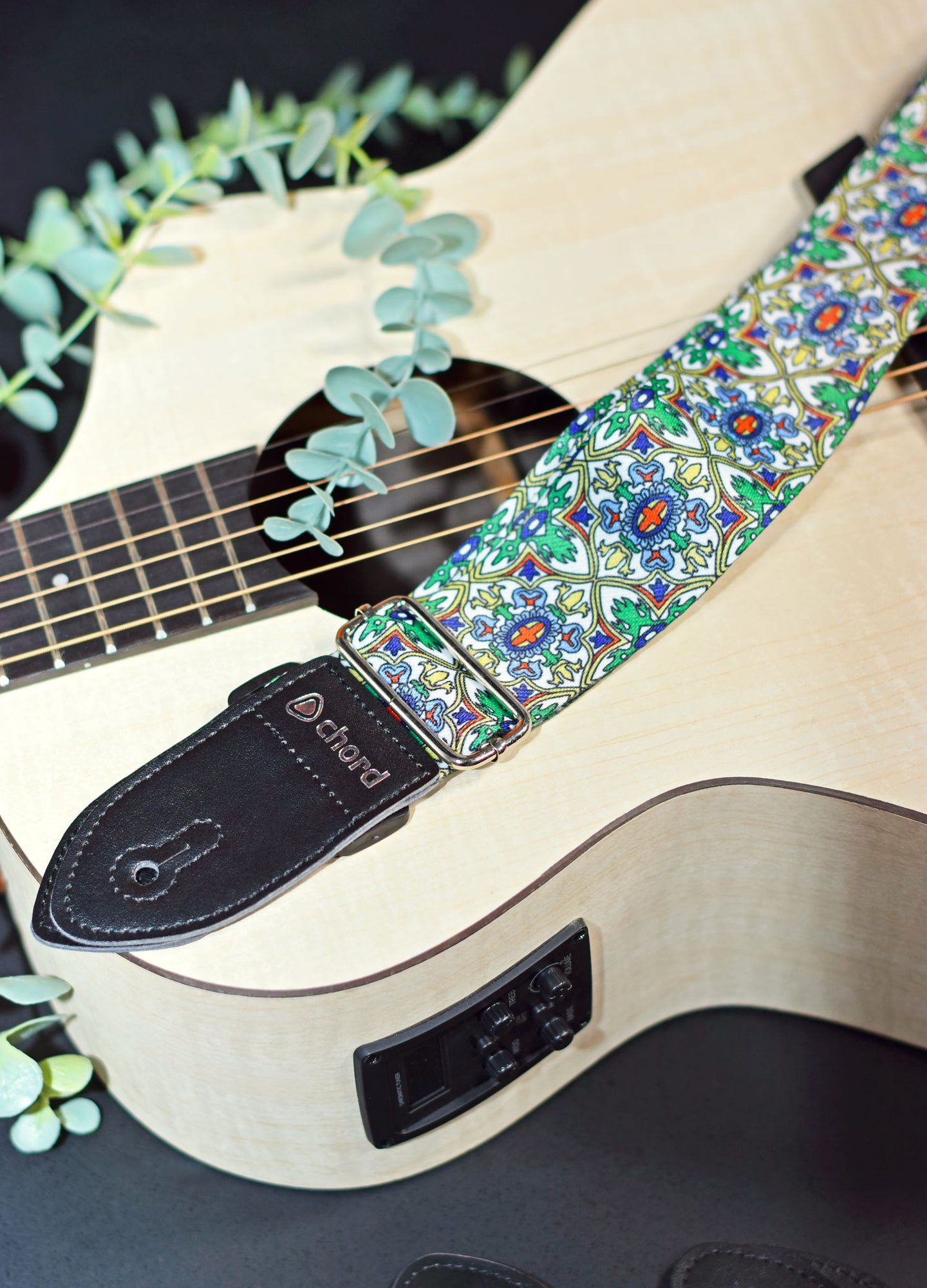 Chord Multi-colour Floral Deluxe Guitar Strap - view 4