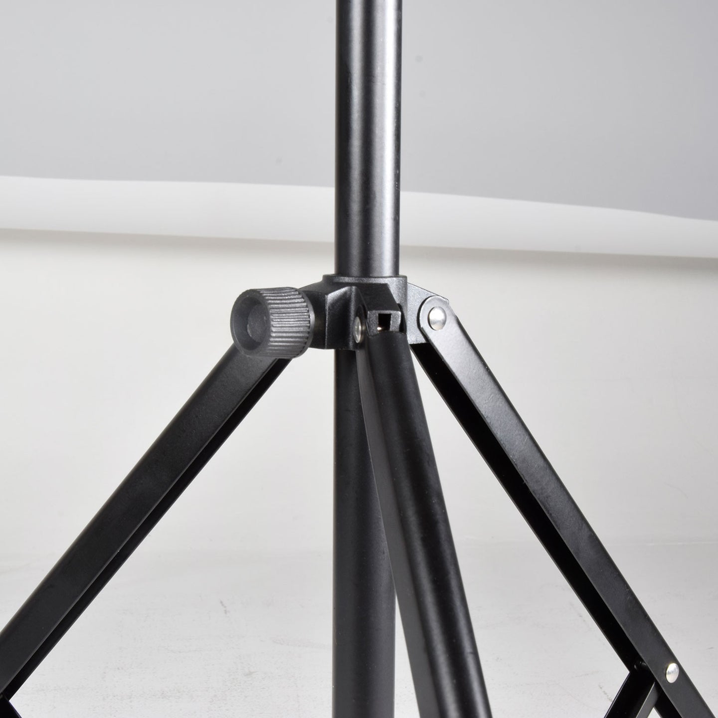 Chord Folding Sheet Music Stand +Bag - view 4