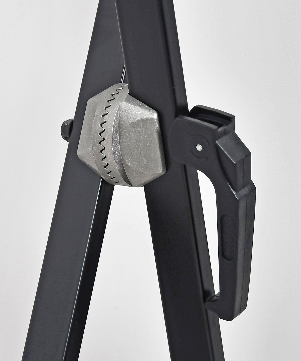 Chord Double X-frame Keyboard Stand with Tooth Lock - view 3