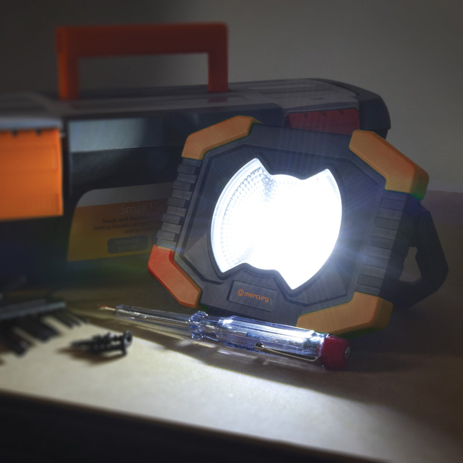 Mercury Compact work light and torch - view 10