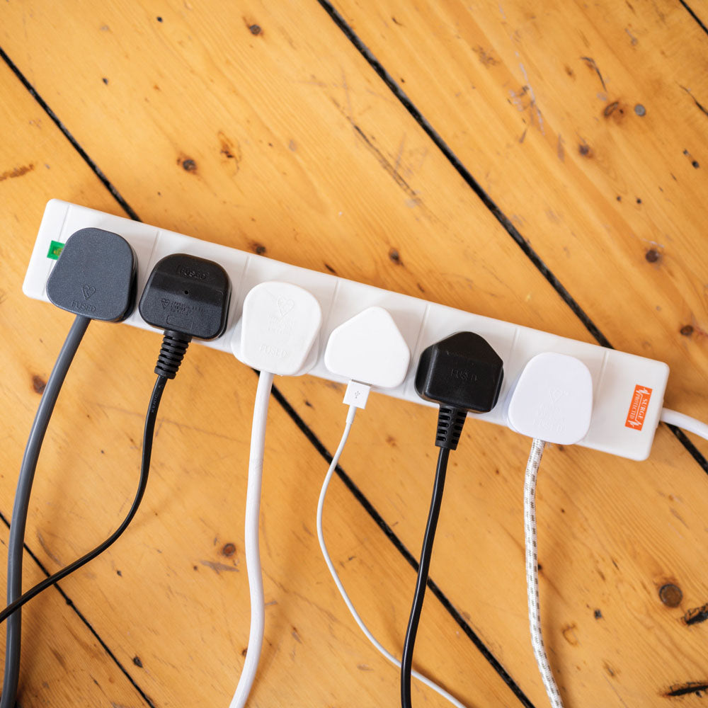 Mercury 6 gang 13A extension lead with surge protection, 2.0m - view 3