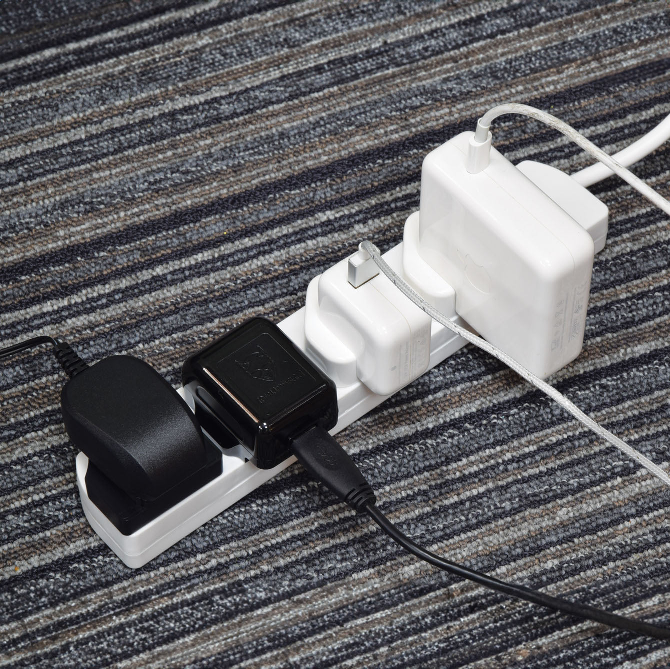 Mercury UK 4-Gang Extension Lead 1.0m - view 2