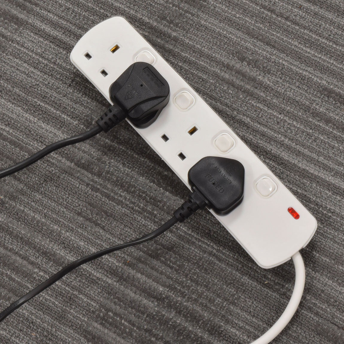 Mercury UK 4 Gang Switched Extension Lead 2.0m - view 3