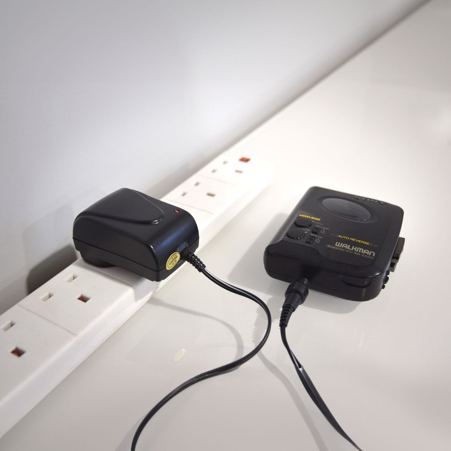 Mercury Energy efficient switch-mode power supply 1500mA - view 6