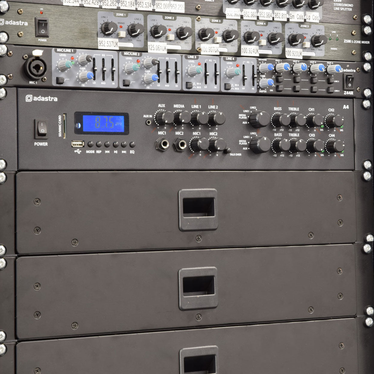 Adastra A4 Dual Stereo Amplifier 4 x 200W - view 8