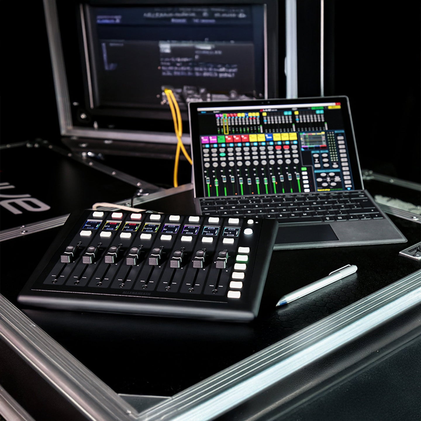 Allen & Heath IP8/XIP8 Remote Controller for dLive 8 Motorised Faders IP8/240X - Alternate View 5