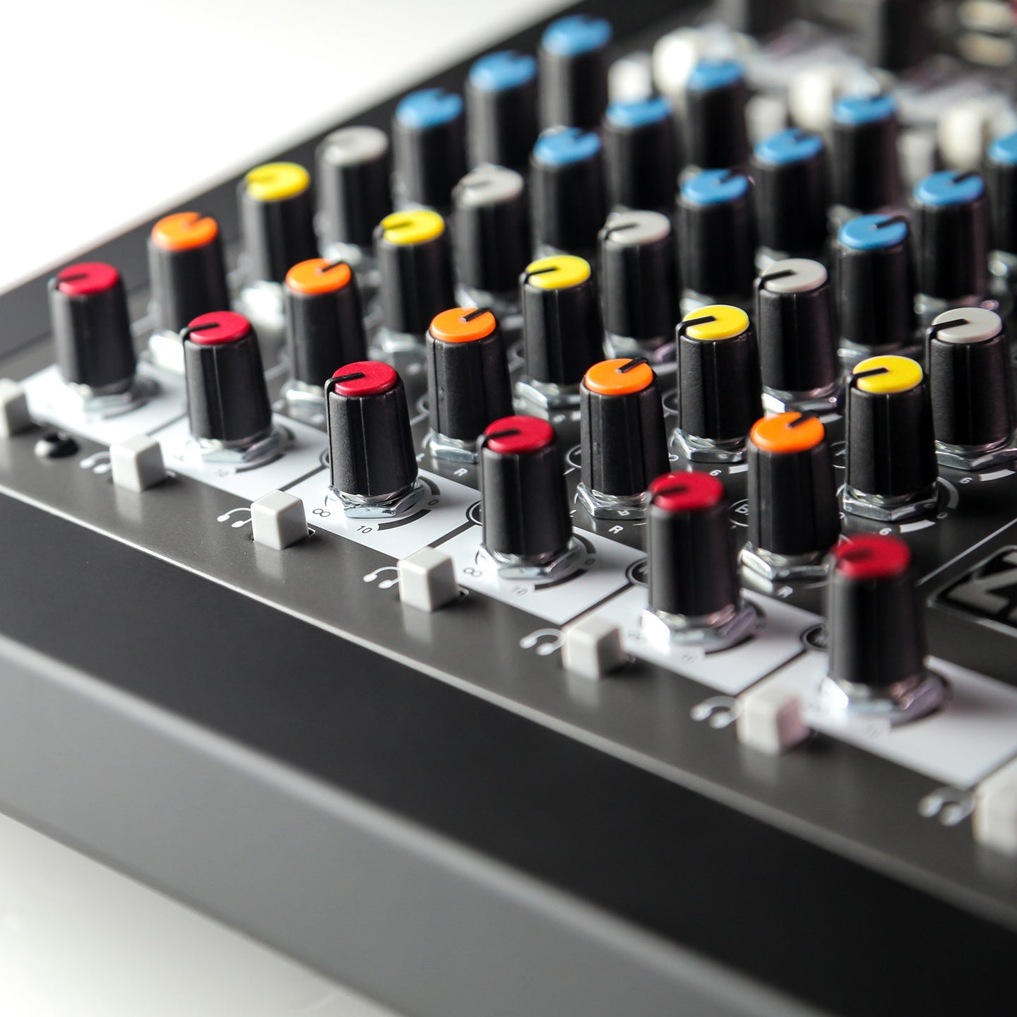 Allen & Heath Compact Stereo Mixer ZEDi10FX - Alternate View 3