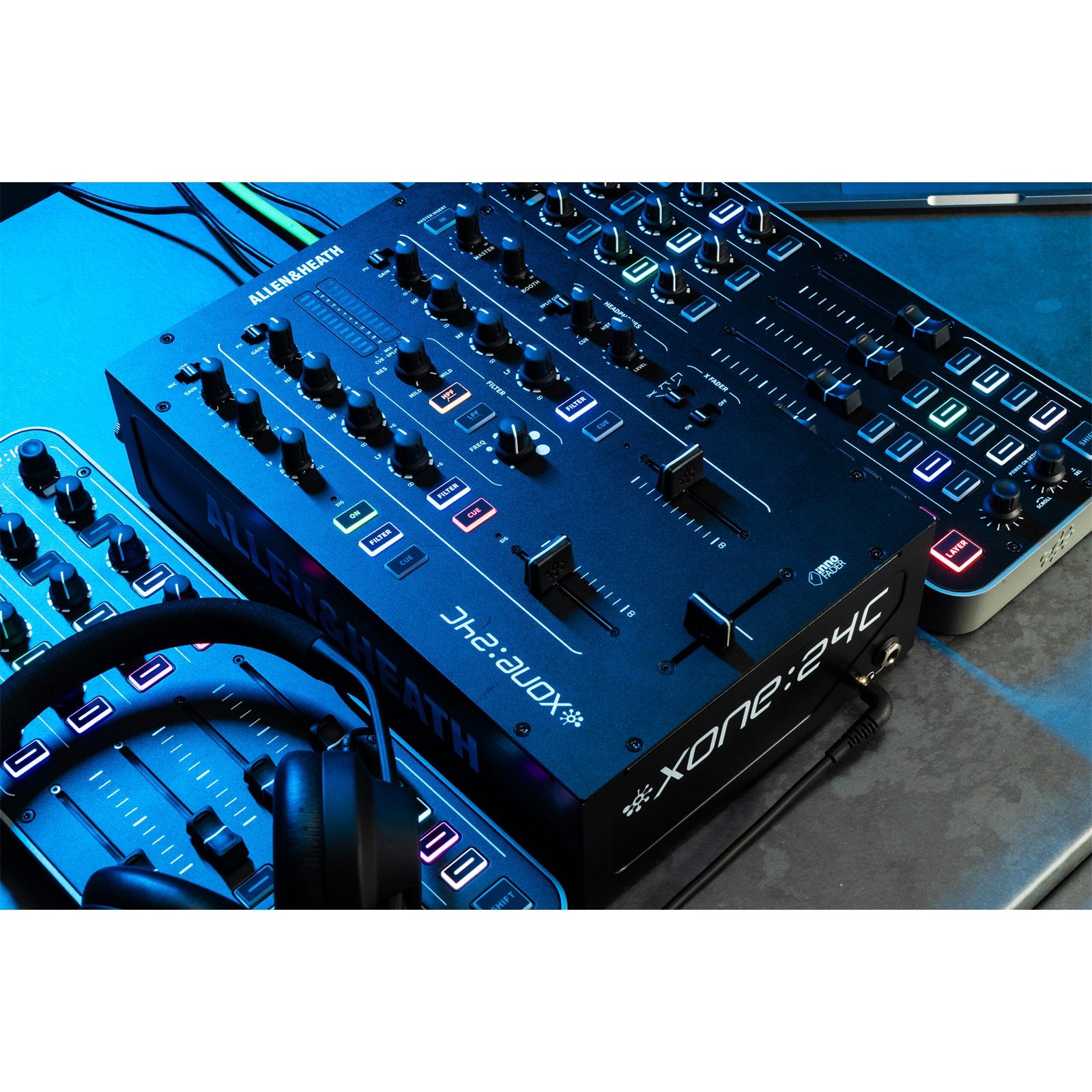 Allen & Heath DJ Mixer Xone:24C - Alternate View 4