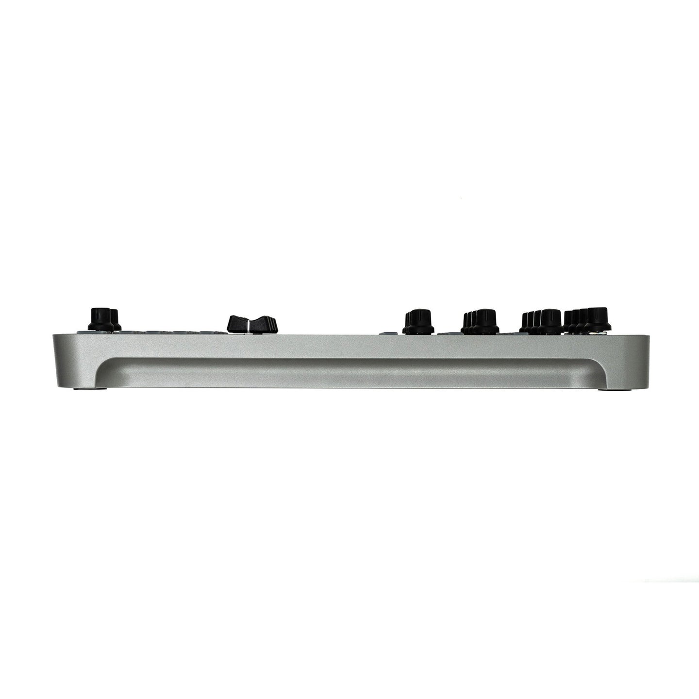 Allen & Heath DJ Mixer Xone:K3 - Alternate View 4