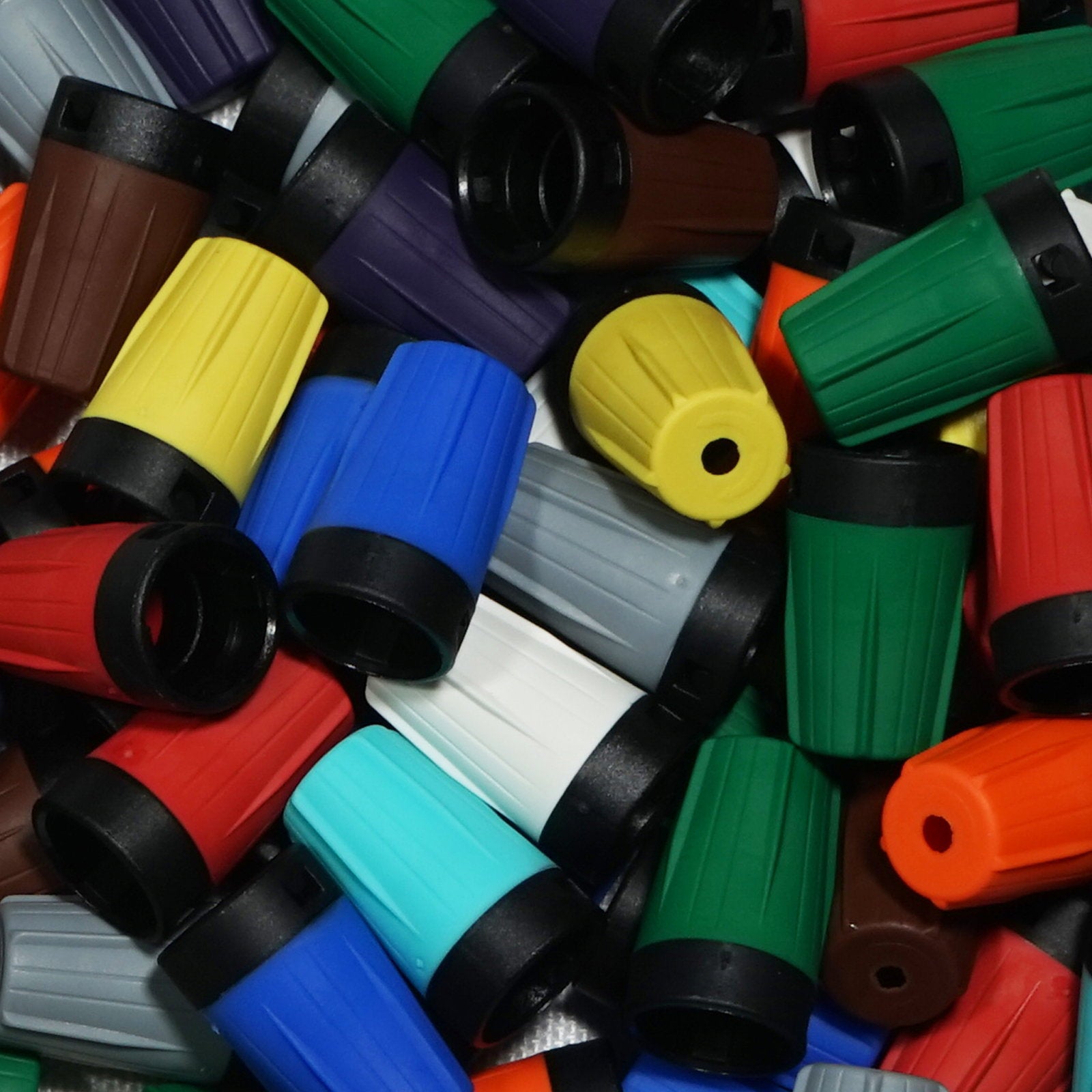 Neutrik Black rearTWIST Coloured BNC Boot (BST-BNC-0) - Back Panel and Connections