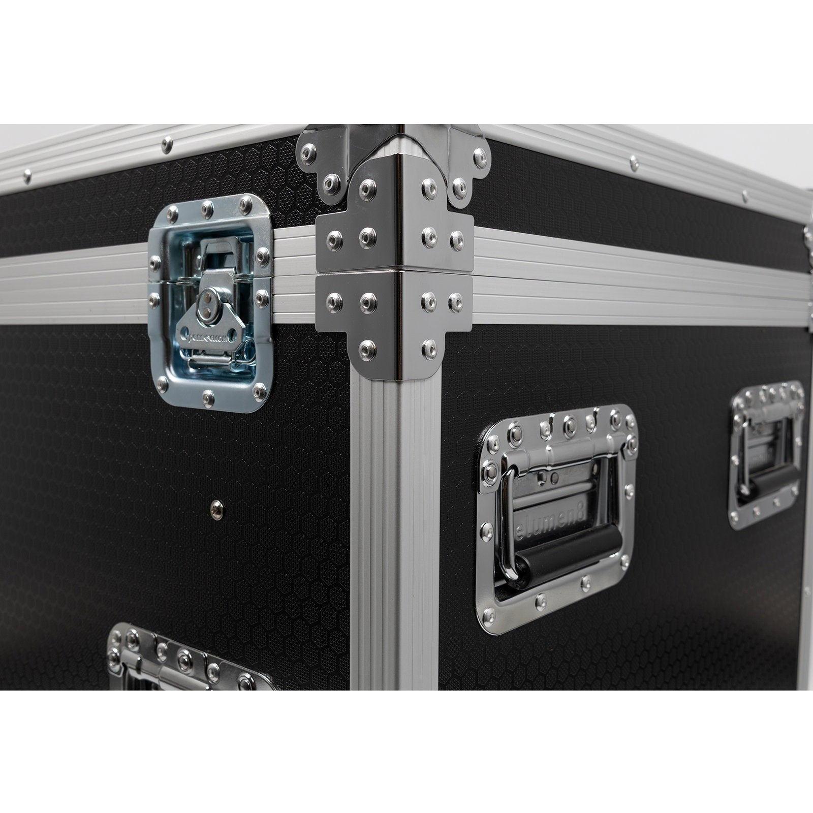Elumen8 800mm Road Trunk With Trays Flight Case - Back Panel and Connections