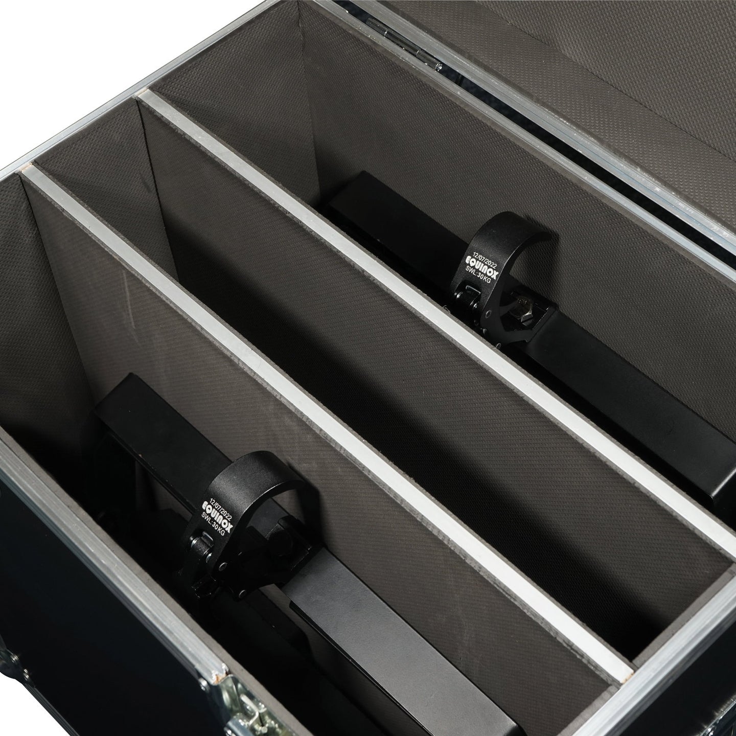 Equinox 2 Way Cabaret Colour/Cabaret Colour HEX Flight Case - Alternate View 4