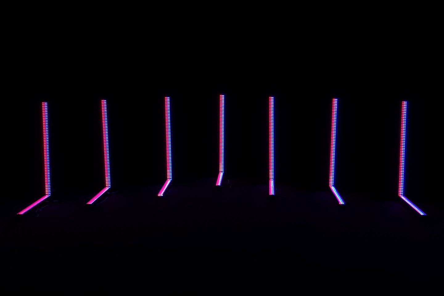 Equinox SpectraPix Batten - Alternate View 13