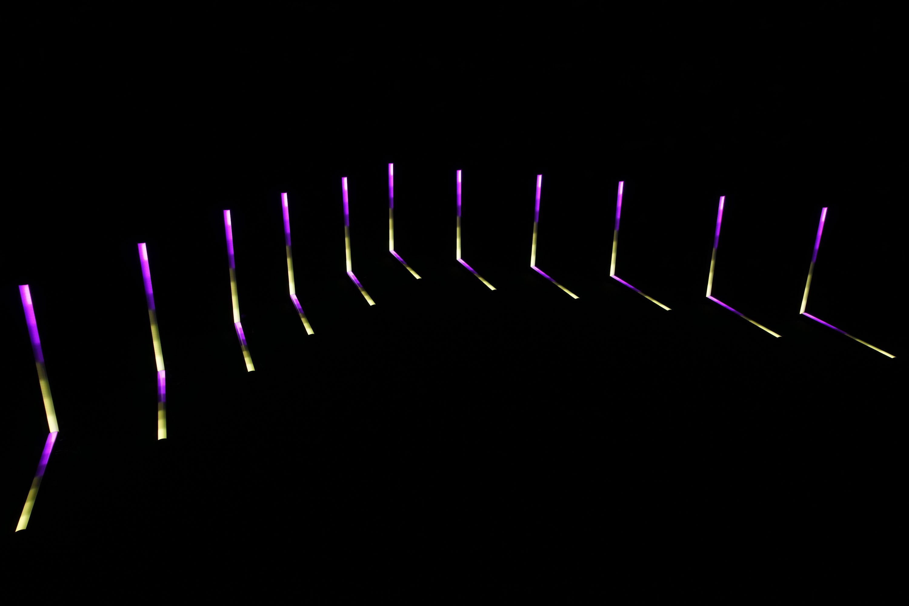 Equinox SpectraPix Batten - Alternate View 10