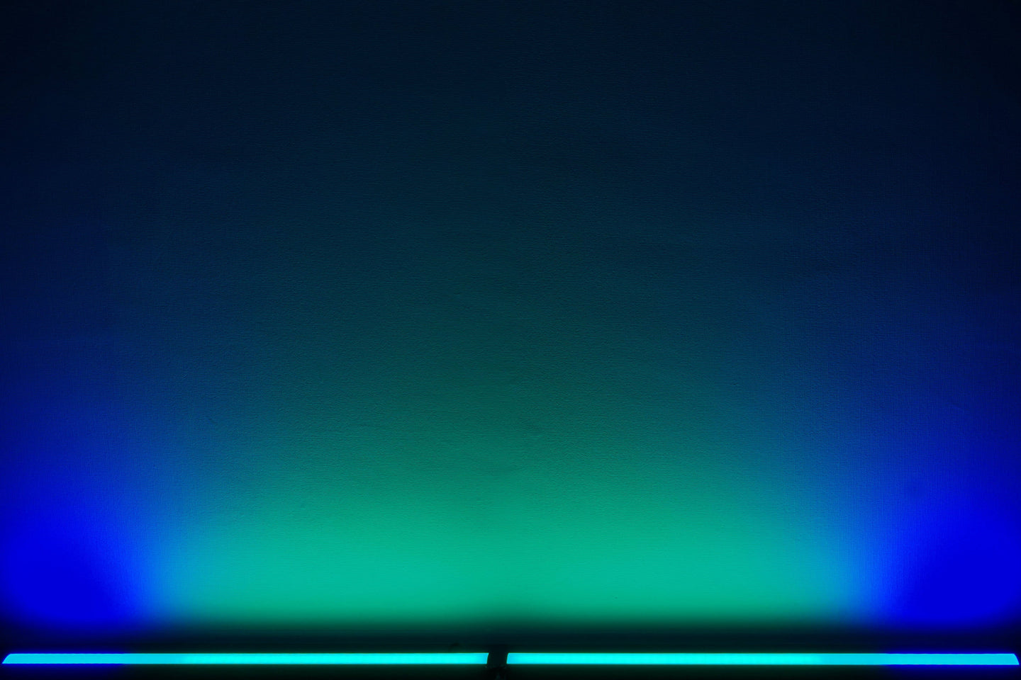 Equinox SpectraPix Batten (White Housing) - Alternate View 9