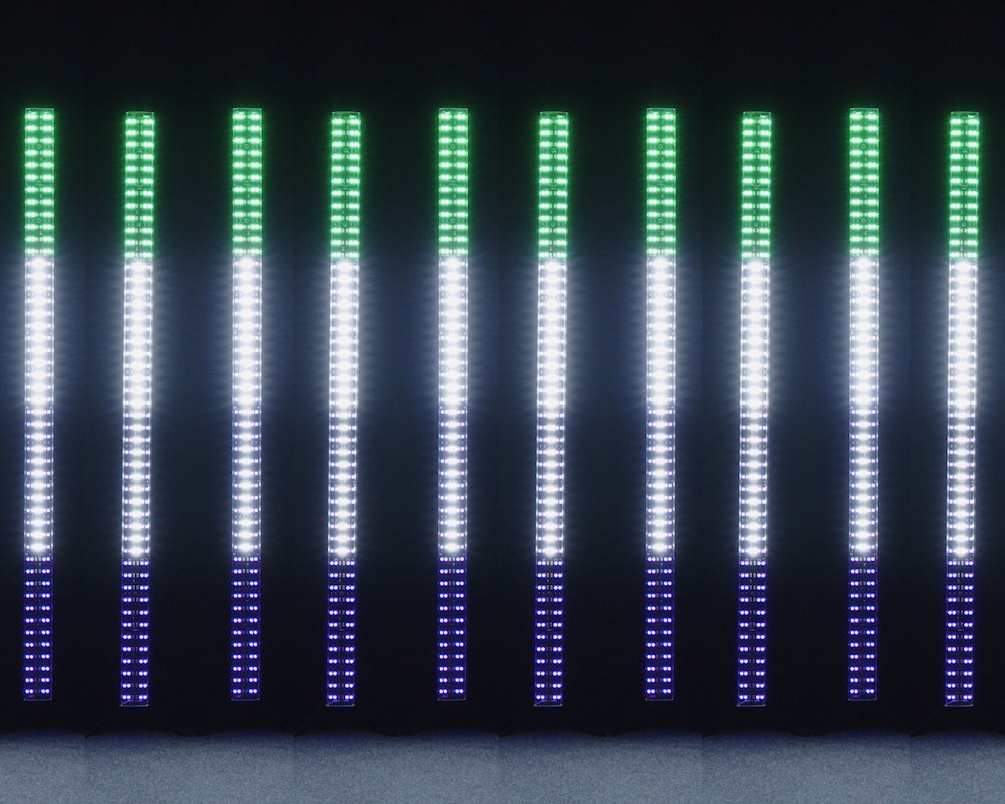 Equinox Spectra Strobe Batten - Alternate View 9