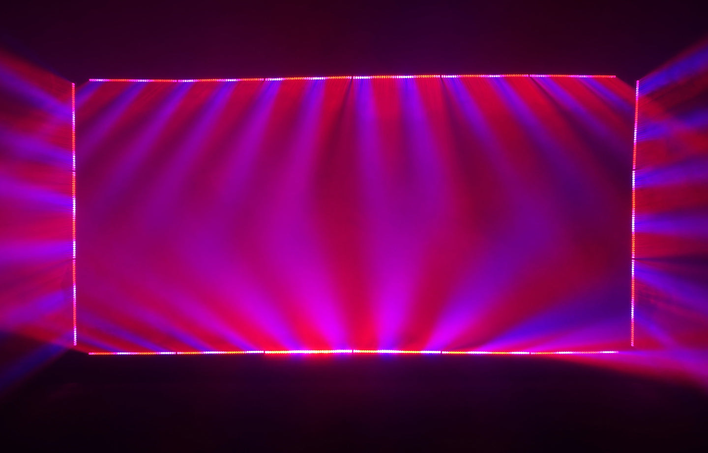 Equinox PIXELpoint Batten - Alternate View 7